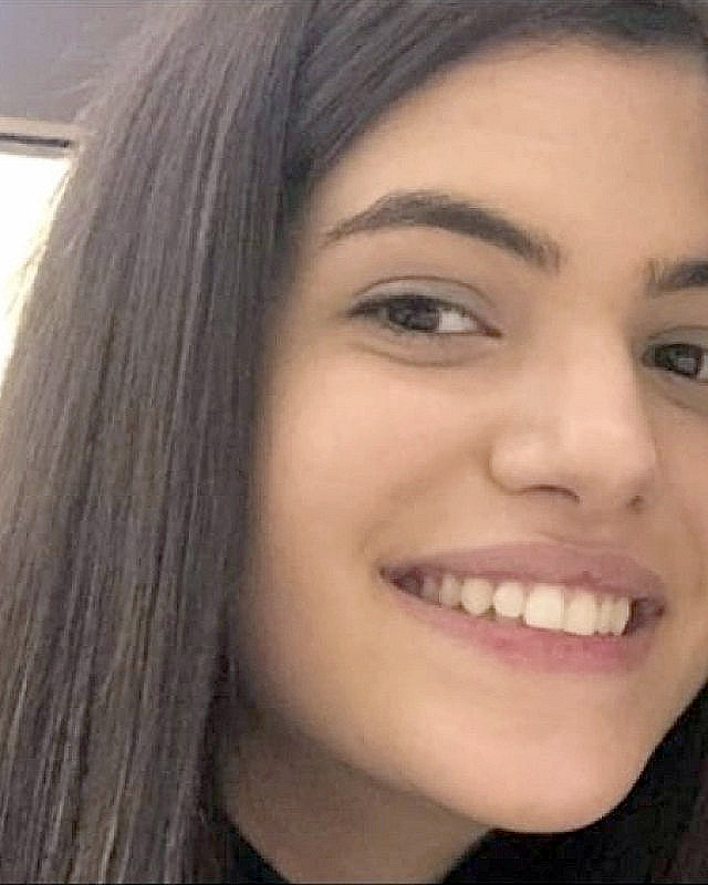 Professor(a) Ana Thereza