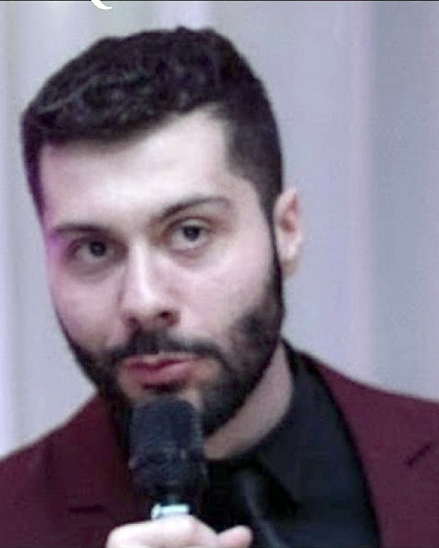 Professor(a) Angelo