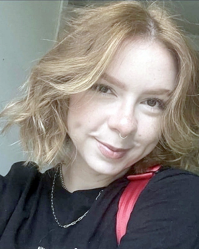 Professor(a) Bárbara