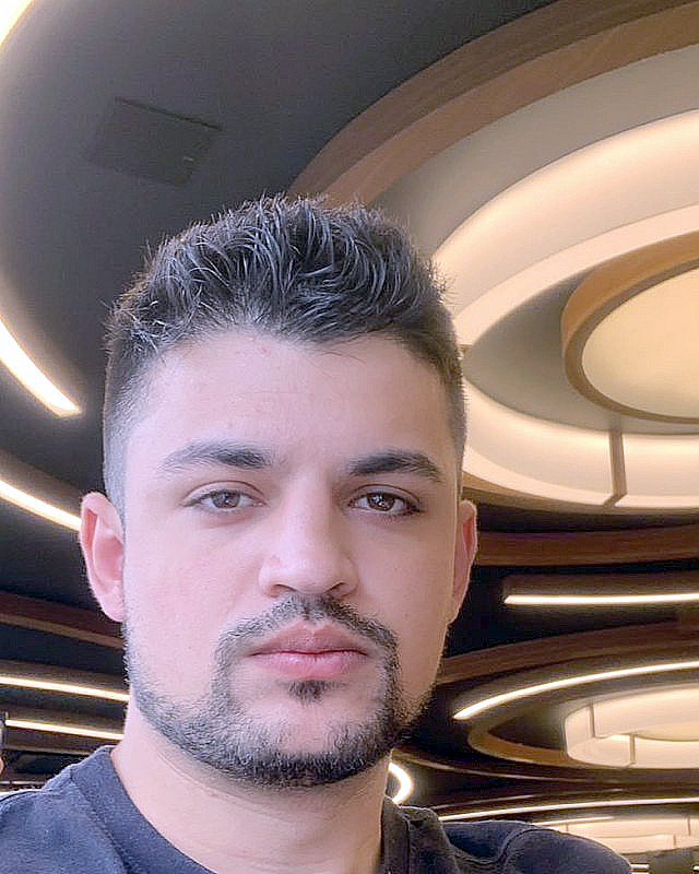 Professor(a) Kassem