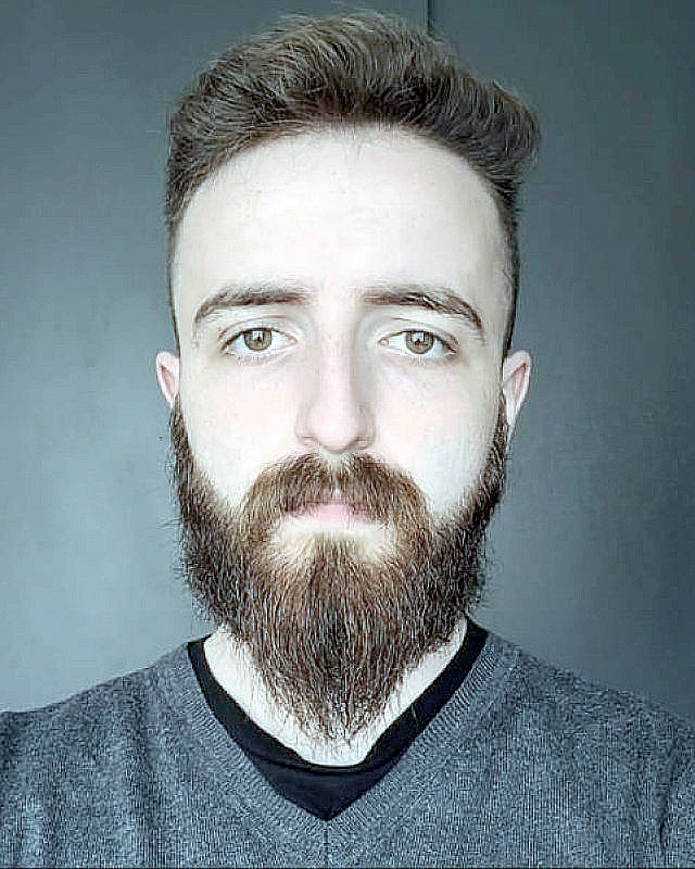 Professor(a) Lucas