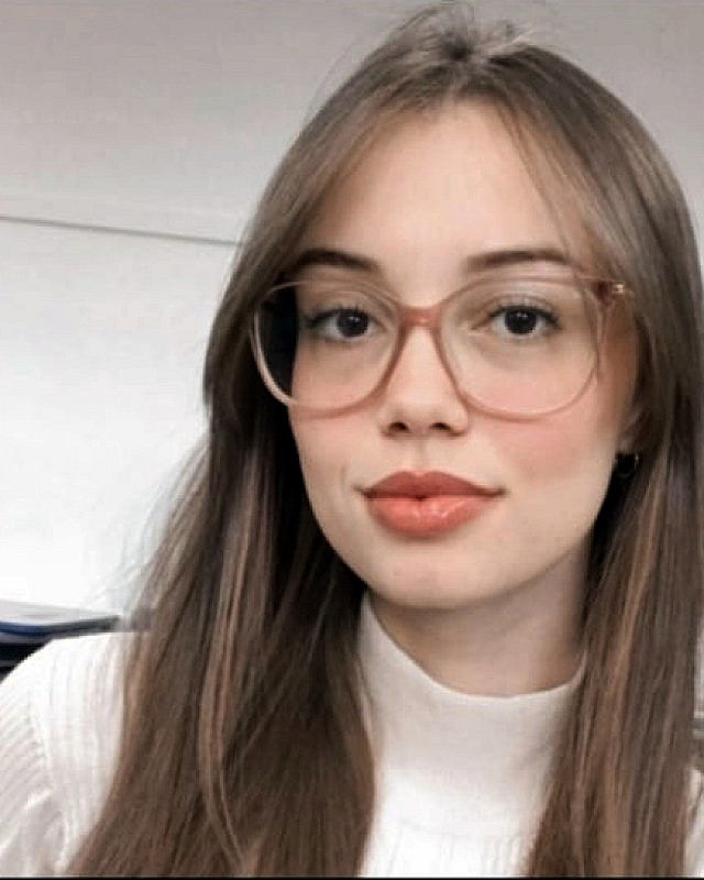Professor(a) Maria Luisa