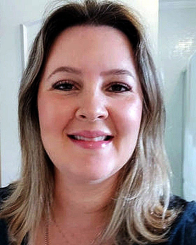 Professor(a) Roberta
