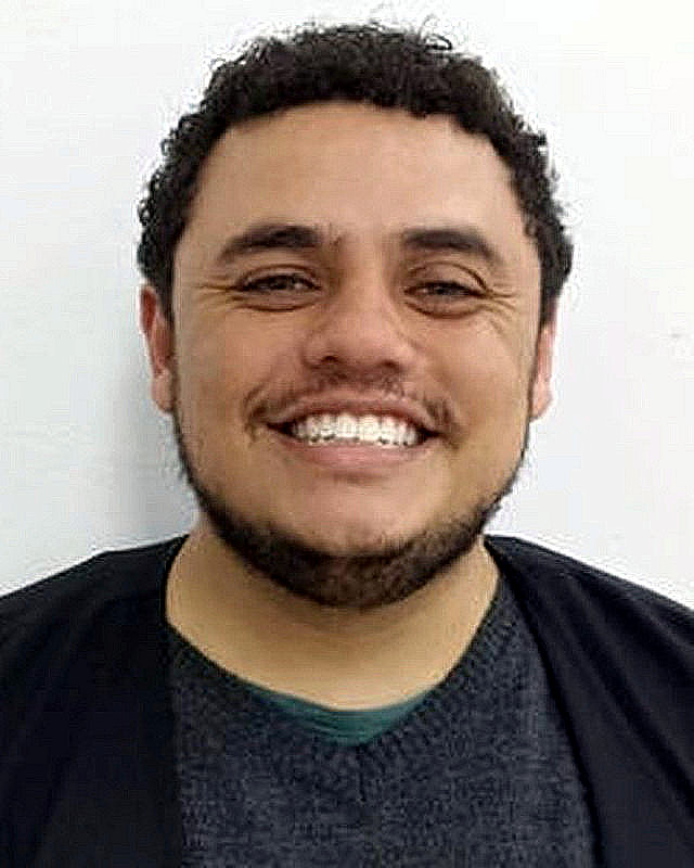 Professor(a) Rodrigo